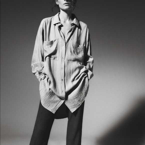 WRINKLE EFFECT OVERSIZED SHIRT - Picture 4 of 6